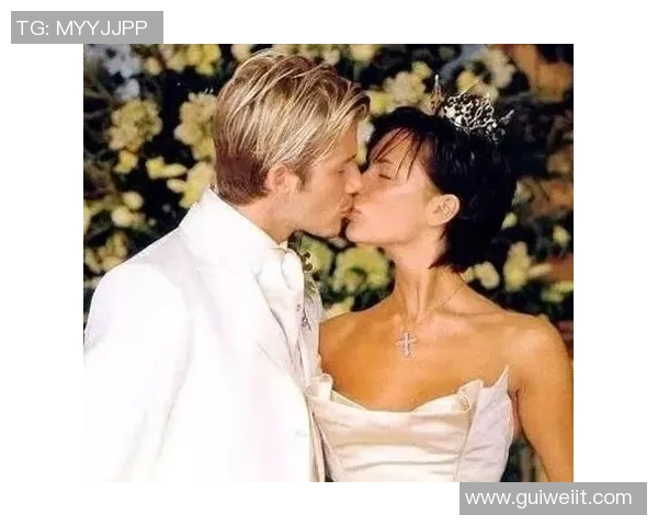 偶像与日本足球明星的浪漫爱情故事揭开神秘面纱